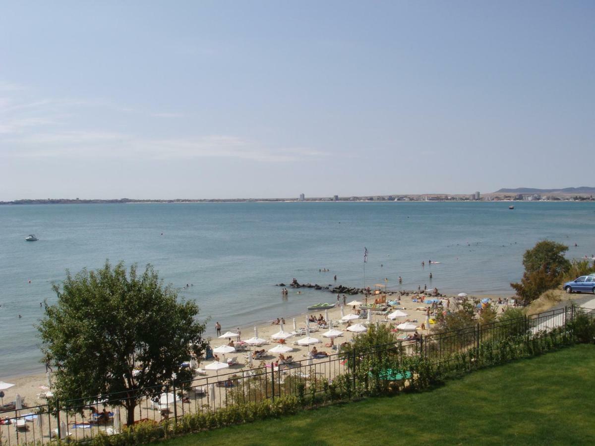 Bademite Residence Apartments Свети-Влас Экстерьер фото