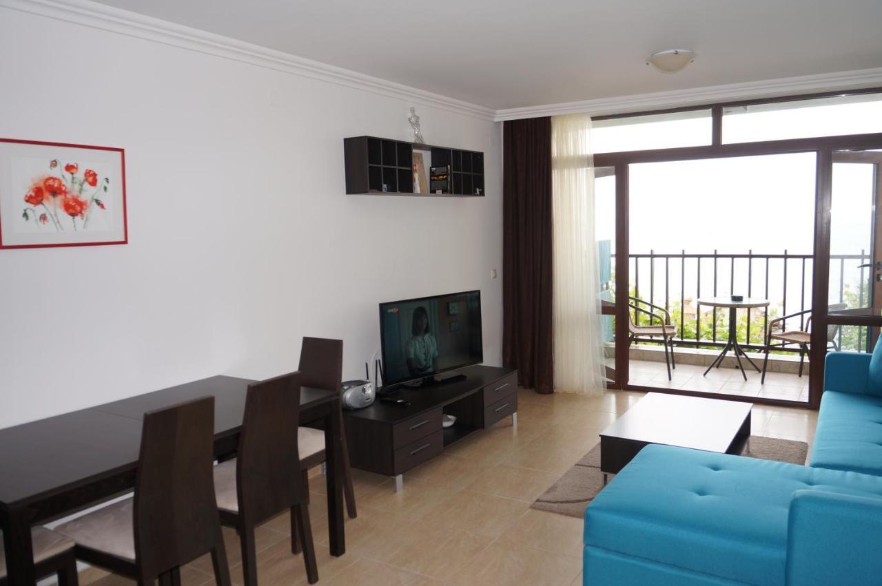 Bademite Residence Apartments Свети-Влас Экстерьер фото