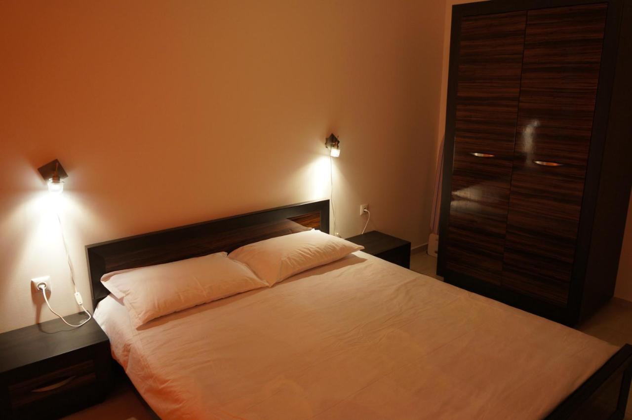 Bademite Residence Apartments Свети-Влас Экстерьер фото