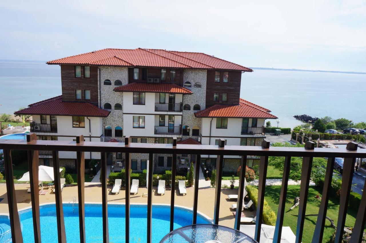 Bademite Residence Apartments Свети-Влас Экстерьер фото