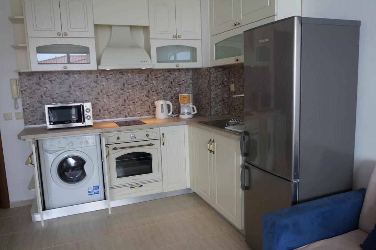 Bademite Residence Apartments Свети-Влас Экстерьер фото