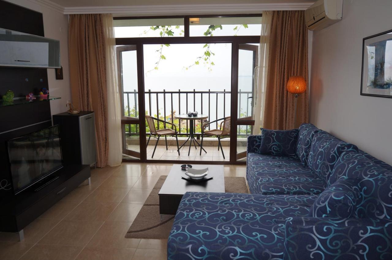 Bademite Residence Apartments Свети-Влас Экстерьер фото