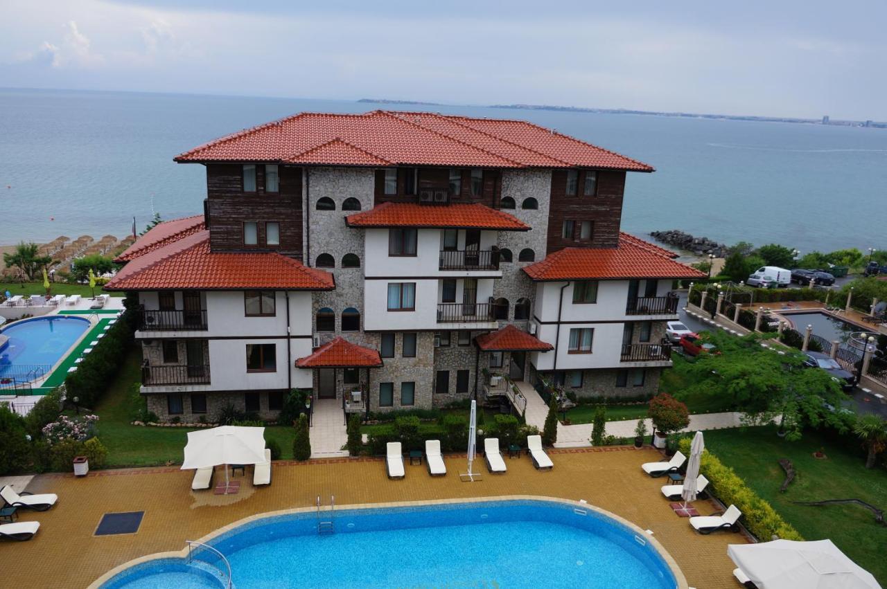 Bademite Residence Apartments Свети-Влас Экстерьер фото