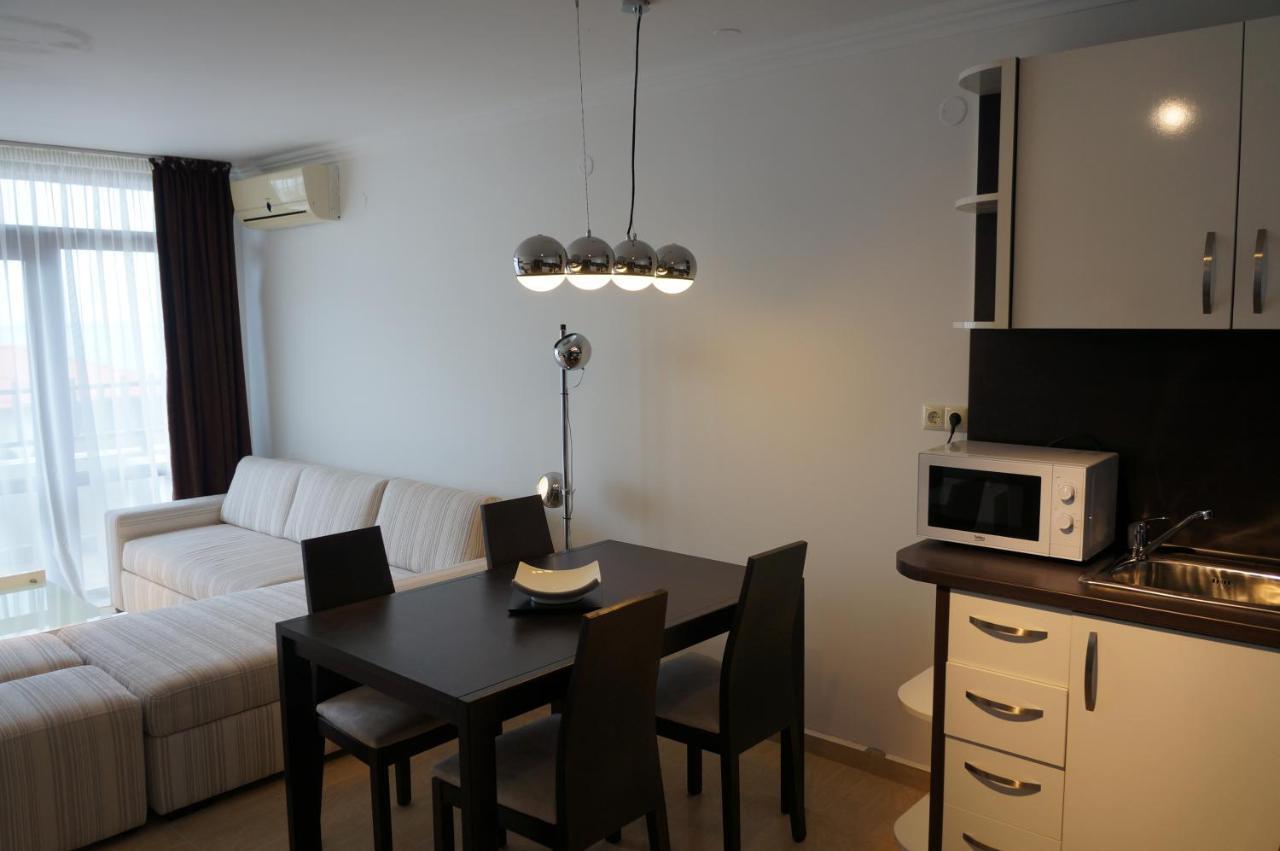 Bademite Residence Apartments Свети-Влас Экстерьер фото